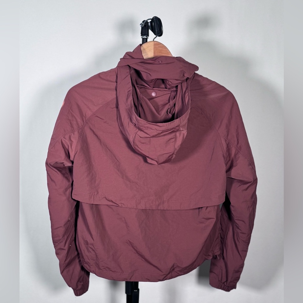 NWOT Lululemon Always Effortless Jacket - Picture 6 of 9